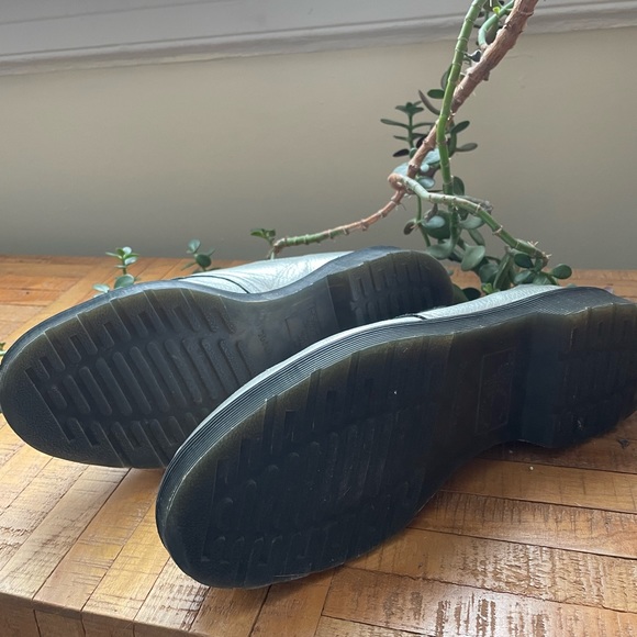 Silver Dr. Marten oxfords - Picture 4 of 5